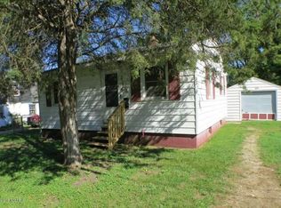 1115 Willis Ave, Kalamazoo, MI 49048