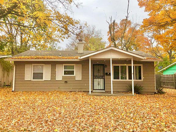 2nd image of 6 Philip Ct #1