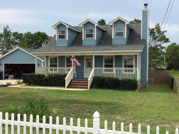 22822 Lakeview Dr, Panama City Beach, FL 32413