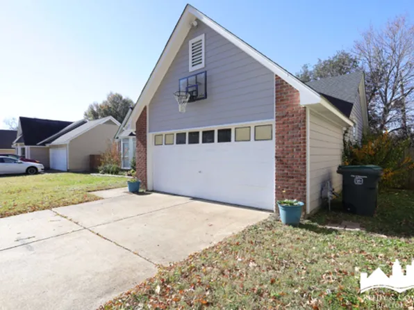 2573 Laurelcrest Dr, Memphis, TN 38133