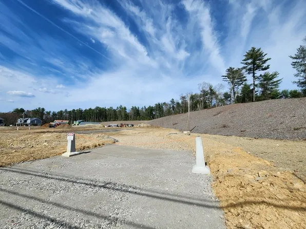 146 E Grove St, Middleboro, MA 02346