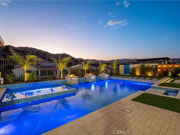 24365 Sterling Ranch Rd, Canoga Park, CA 91304