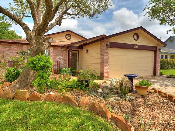 3rd image of 8346 Bent Meadow Dr