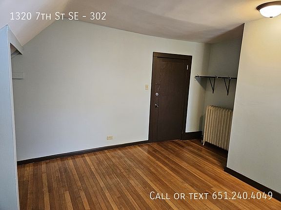 5th image of 1320 7th St SE Unit 302