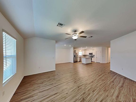 2nd image of 4301 Bluestem Ln