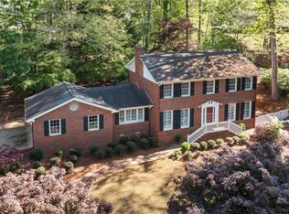 3846 Cherokee Frd, Gainesville, GA 30506