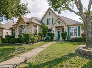 2909 Lafayette Dr, Rowlett, TX 75088