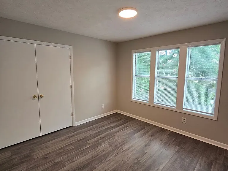 1021 Wood Creek Dr #6 — Photo 12