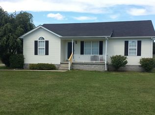 118 W McGuire St, Bell Buckle, TN 37020