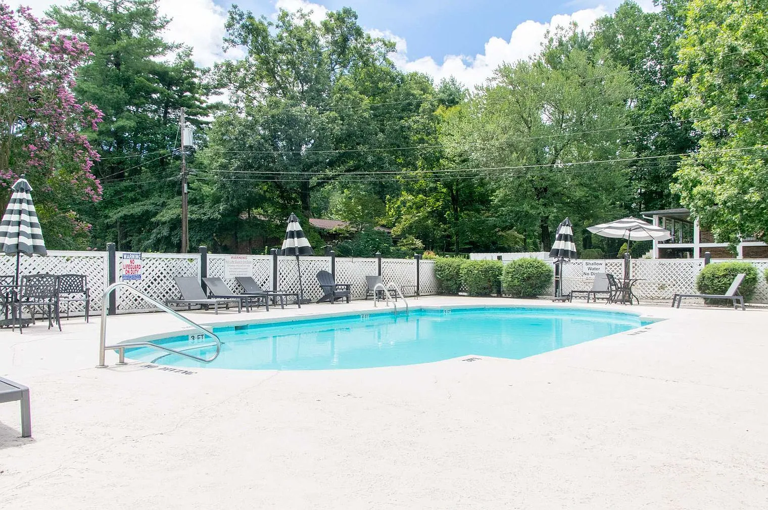 20 Lake Jordan Dr — Photo 3