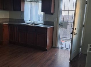 31 E 53rd St #B, Long Beach, CA 90805