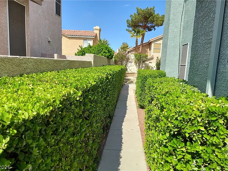 8272 Tibana Way — Photo 43