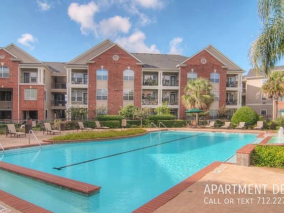 4th image of 4421 Shaver St #4361