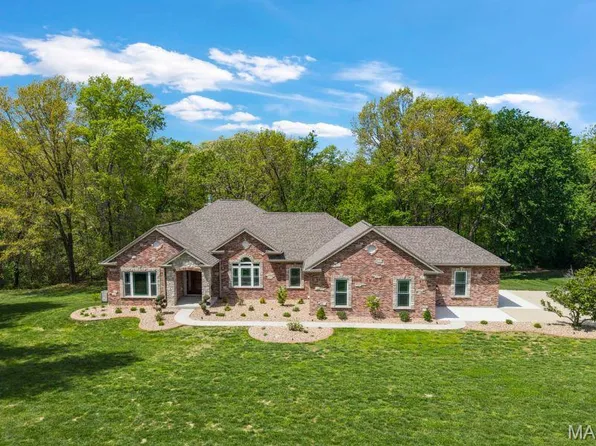31 Brinnington Dr, Saint Peters, MO 63376