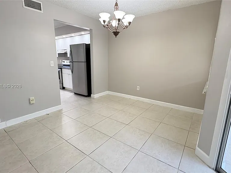 2607 SE 21st Ct #104-A — Photo 18
