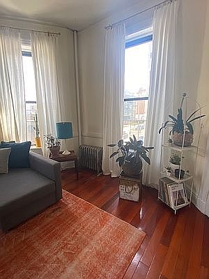 5th image of 68 Putnam Ave APT 3
