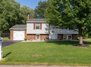 7934 Appleton Rd, Cicero, NY 13039