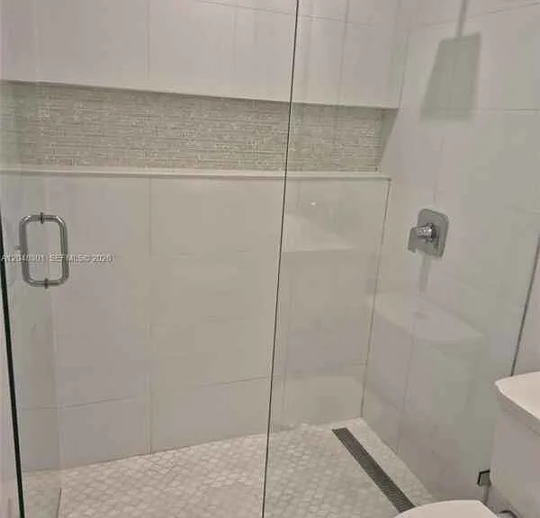 5820 SW 58th Ct — Photo 13