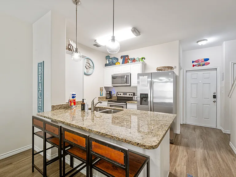 14913 Packery View Loop — Photo 4