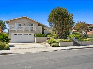 8392 Snowbird Dr, Huntington Beach, CA 92646