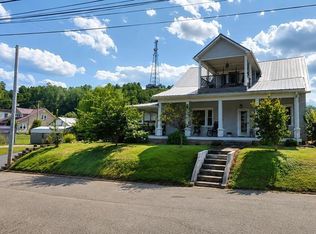 101 N Boone St, Louisa, KY 41230