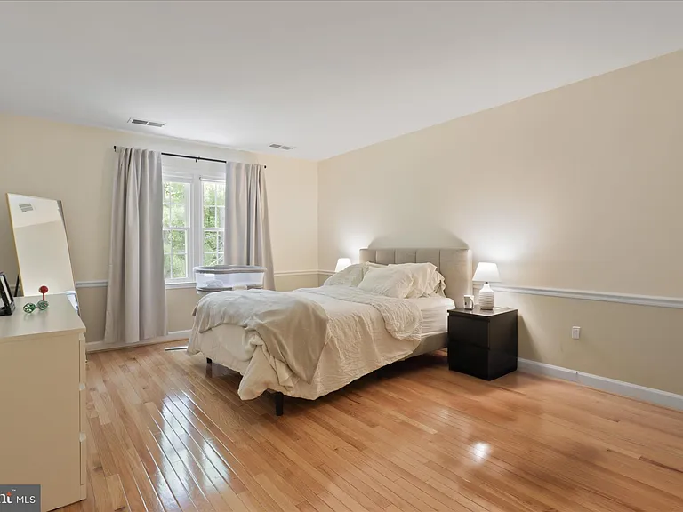 2026 Westwood Forest Dr — Photo 13