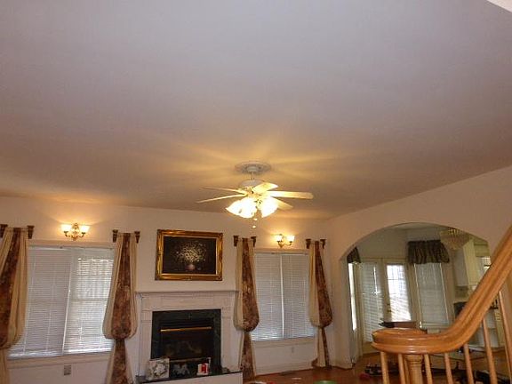3rd image of 2512 Bexley Farms Ct