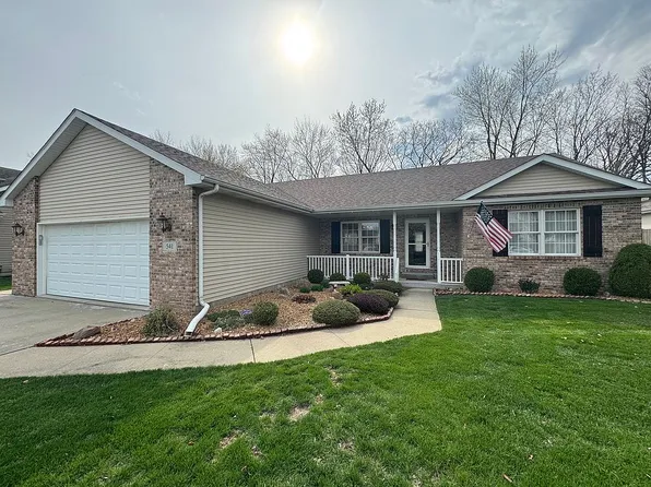 541 Hollyberry Ln, Bourbonnais, IL 60914