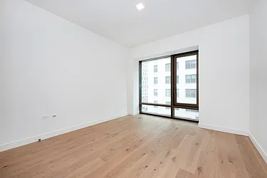 Rented by R New York