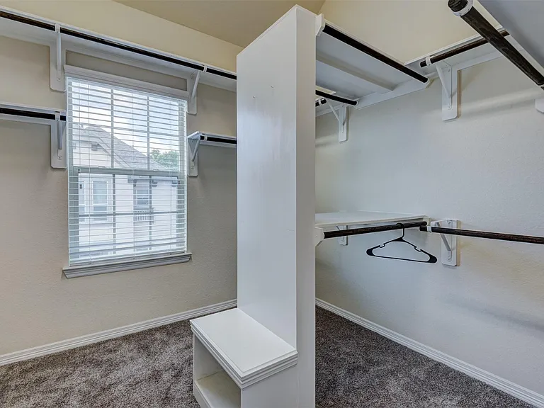 10804 Kyler Oaks Pl — Photo 12