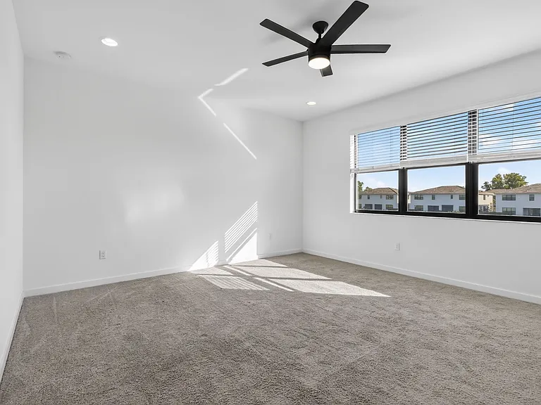 8792 Antarus Dr — Photo 27