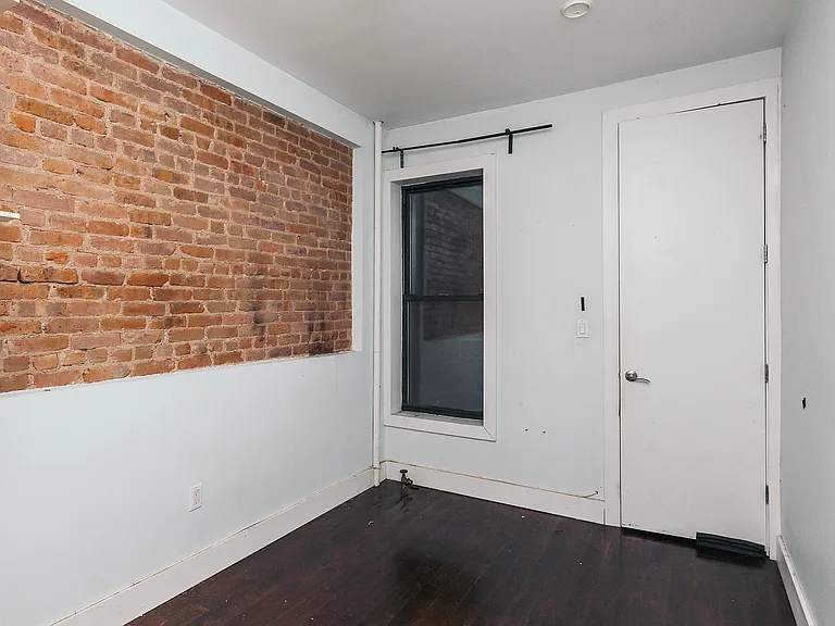 1426 Putnam Ave #1B — Photo 14