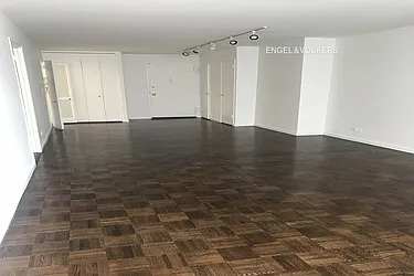 Rented by Engel & Völkers New York City