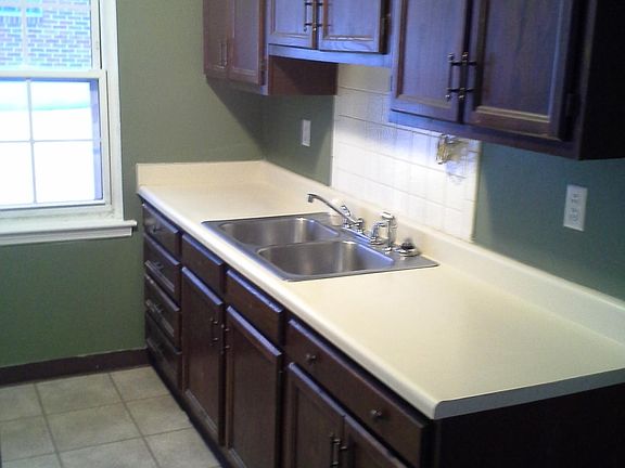 2nd image of 3139 Mohican Ave