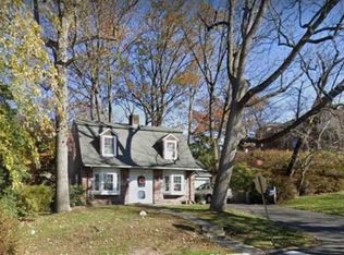 62 Edgewater Rd, Cliffside Park, NJ 07010