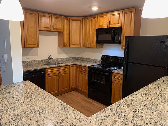 2nd image of 753 Highland Ave #321N