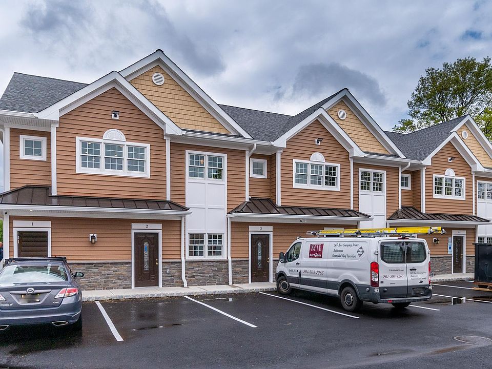 1st image of 277 Lanza Ave APT 1