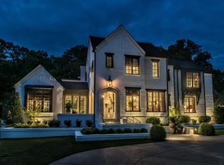 2324 Pinnacle Creek Dr, Germantown, TN 38138