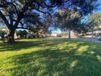4800 Bellaire Blvd, Bellaire, TX, 77401