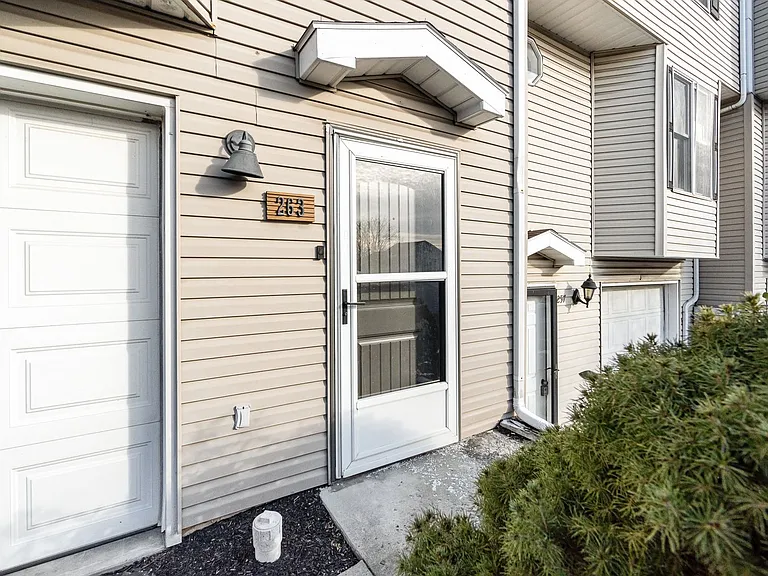 263 Chartwood Dr — Photo 29