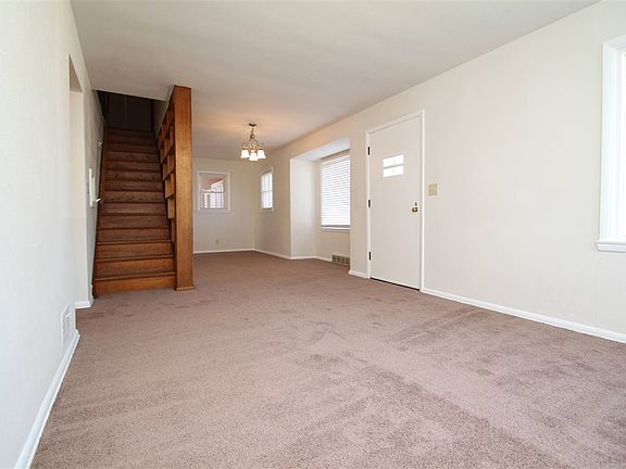 3rd image of 1804 Glenwood Ave