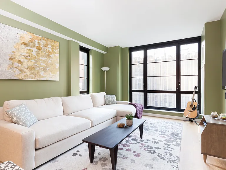 234 E 23rd St #7D — Photo 3