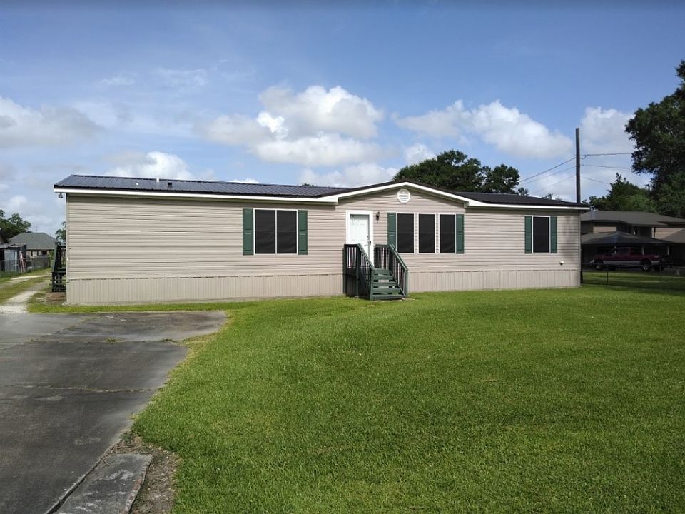 1st image of 5717 Bennie Ln