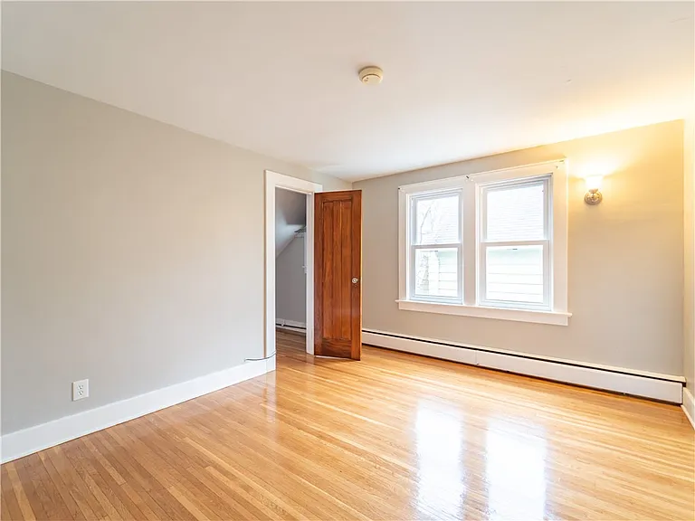 38 Elgrove Rd — Photo 22