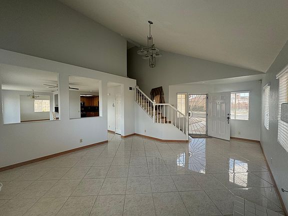 4th image of 12715 Sundown Rd