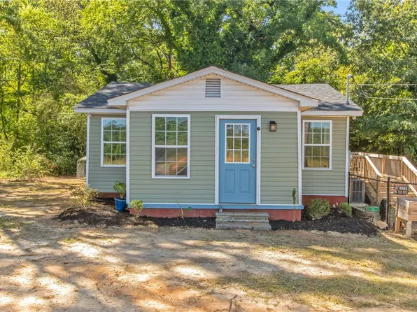 1411 Mathis Rd, Greenwood, SC 29649