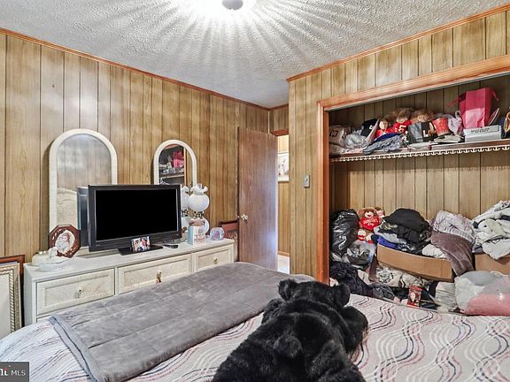 5th image of 114 Cherry Ridge Rd