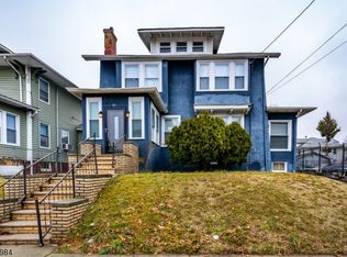 19 Pomona Ave, Newark, NJ 07112