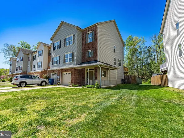 398 Cambridge Pl, Prince Frederick, MD 20678