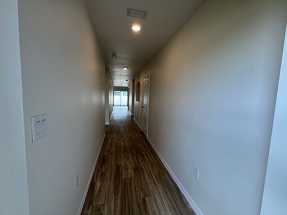 3rd image of 1330 NE 6th Pl